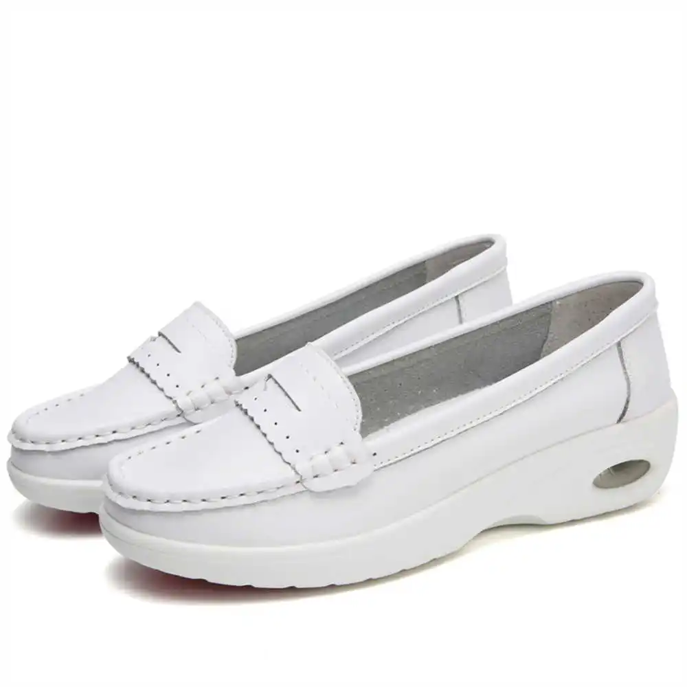 Thick Sole Slipon White Traine - Women'S Fashion From The 50S recension och pris